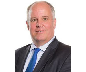 Local AM Andrew Davies visits LivEco site